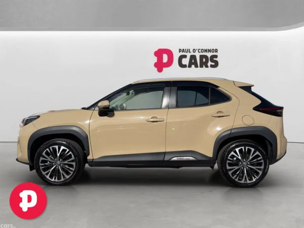 Toyota Yaris Cross MPV, Petrol Hybrid, 2021, Beige