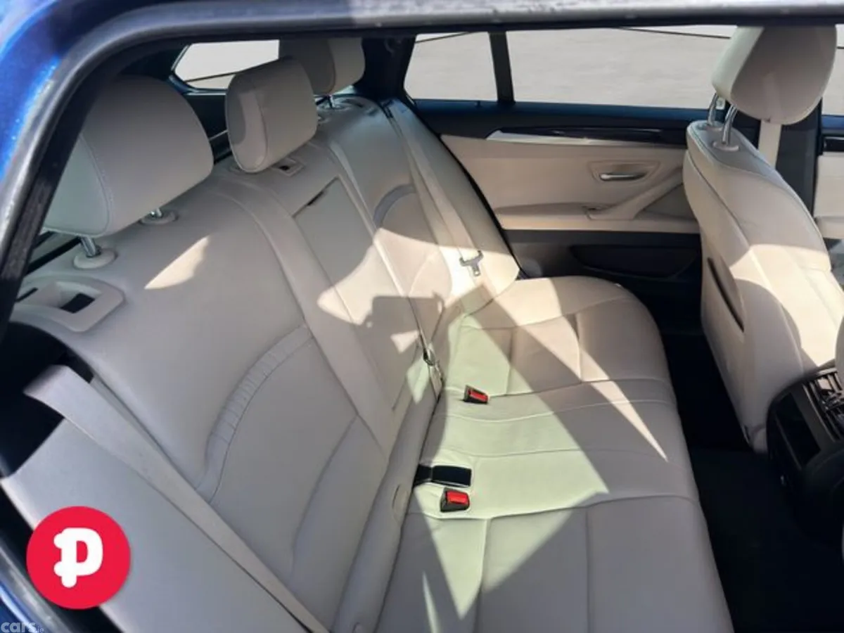 BMW 5-Series Estate, Diesel, 2017, Blue