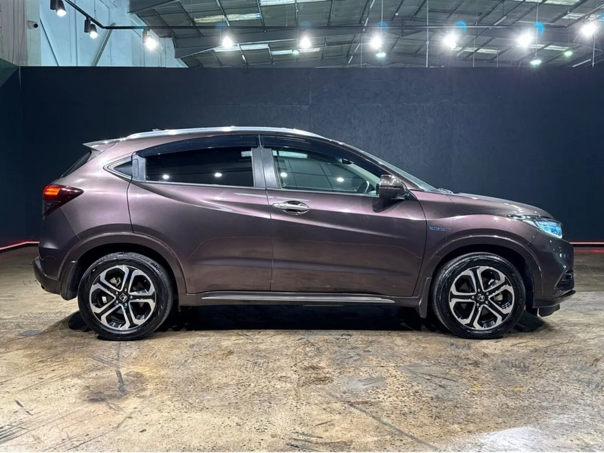 Honda Vezel SUV, Petrol Hybrid, 2018, Brown