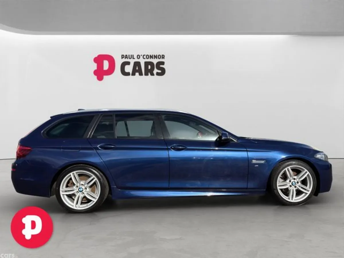 BMW 5-Series Estate, Diesel, 2017, Blue