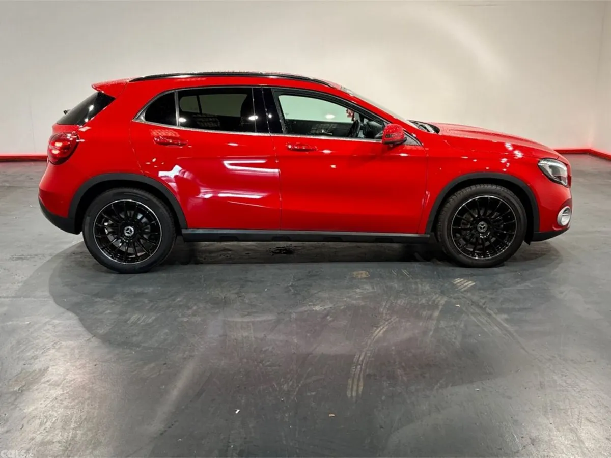 Mercedes-Benz GLA SUV, Petrol, 2017, Red