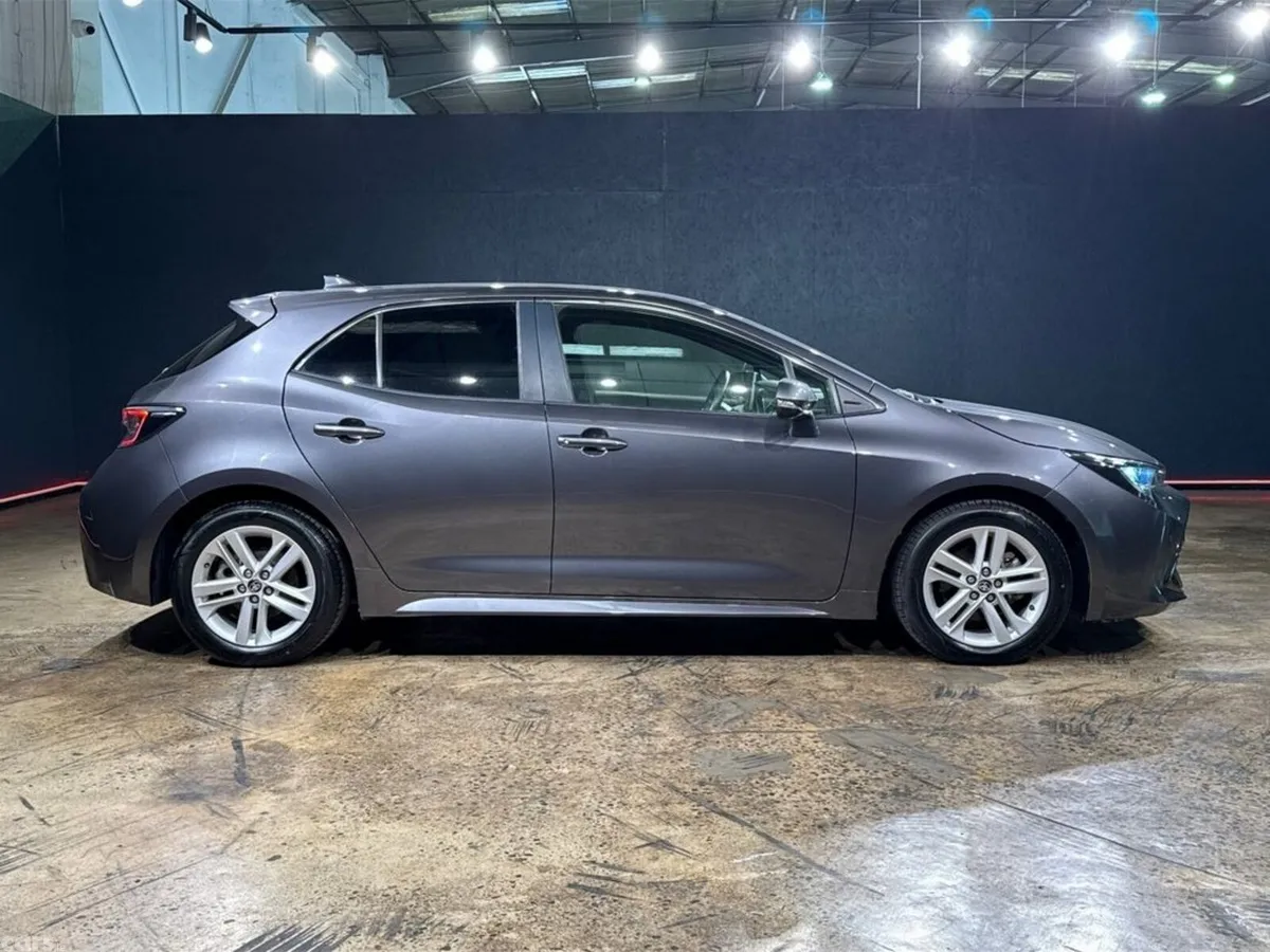 Toyota Corolla Hatchback, Petrol Hybrid, 2021, Grey