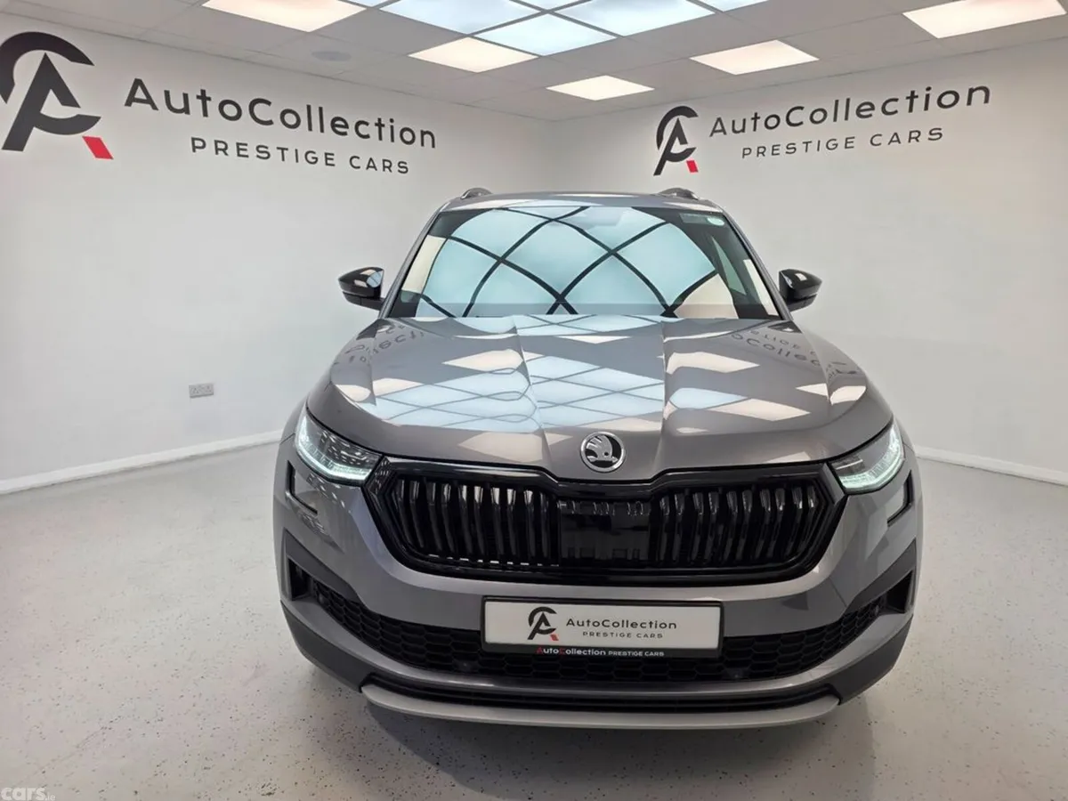 Skoda Kodiaq MPV, Diesel, 2023, Grey