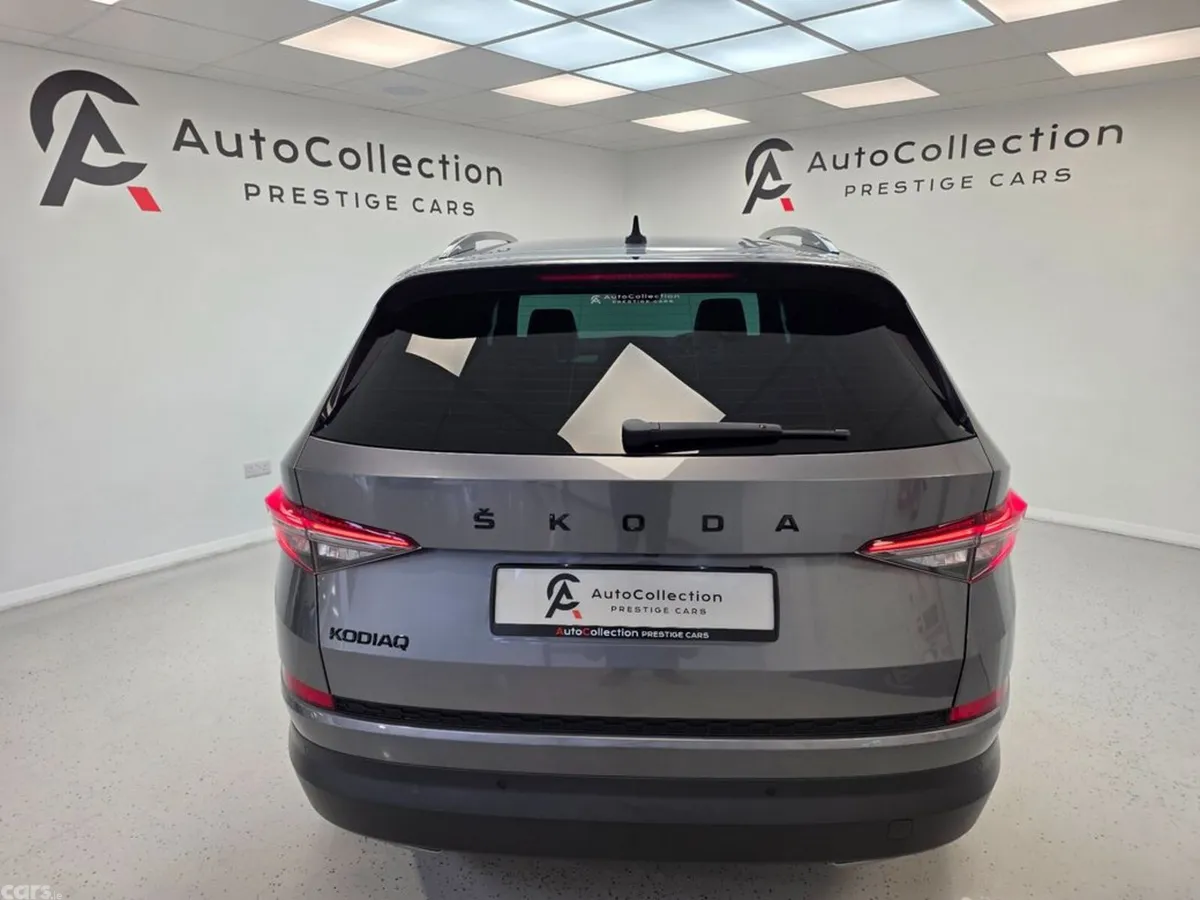 Skoda Kodiaq MPV, Diesel, 2023, Grey