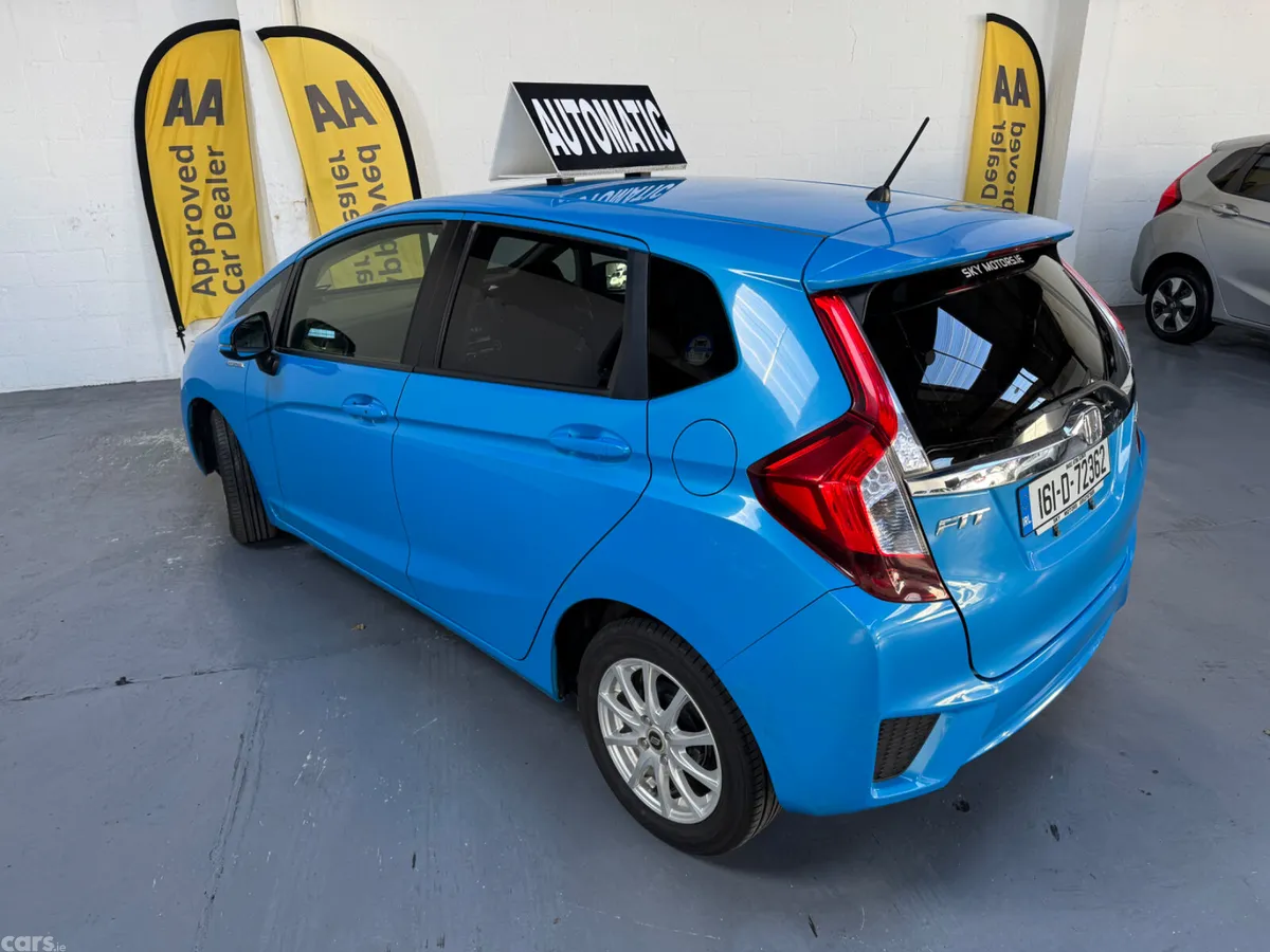 Honda Fit Hatchback, Petrol Hybrid, 2016, Blue