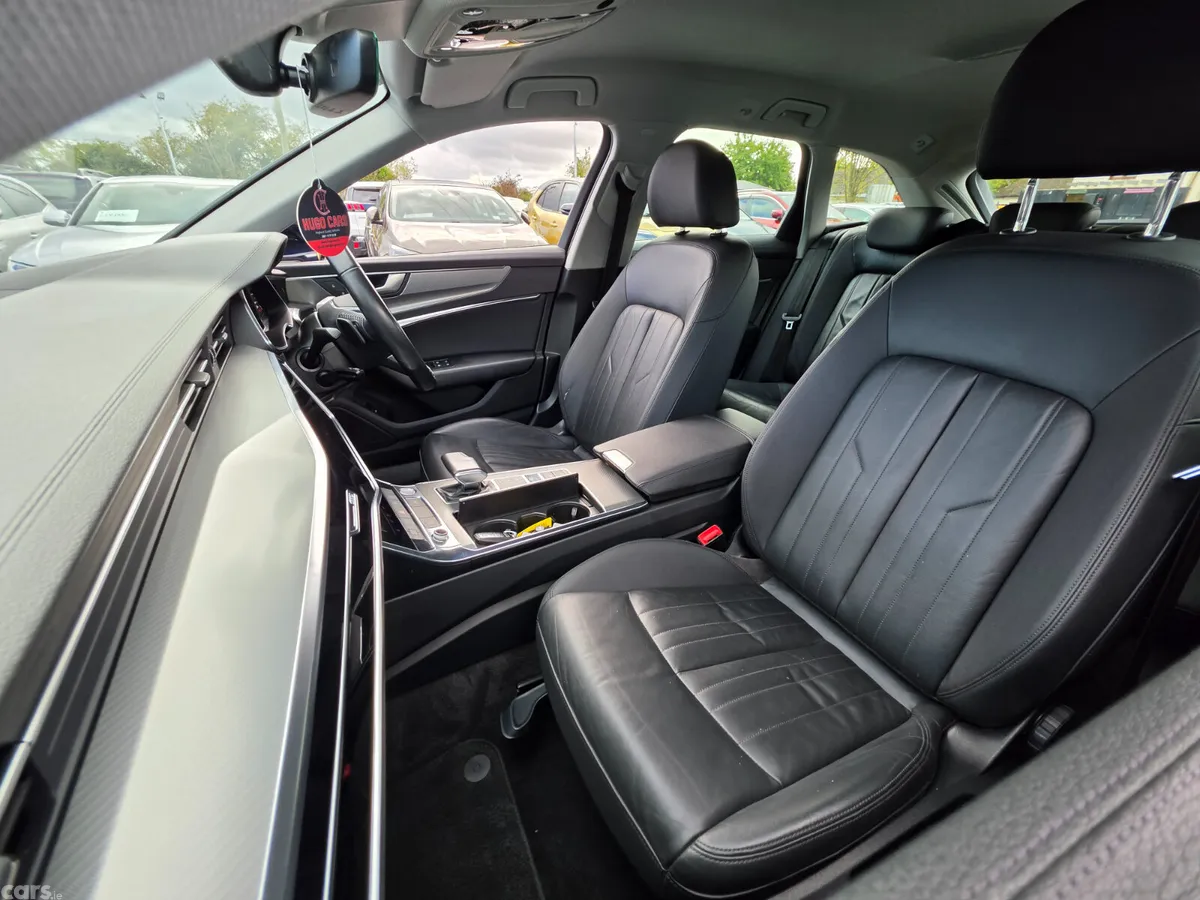 Audi A6 Estate, Diesel, 2019, Blue