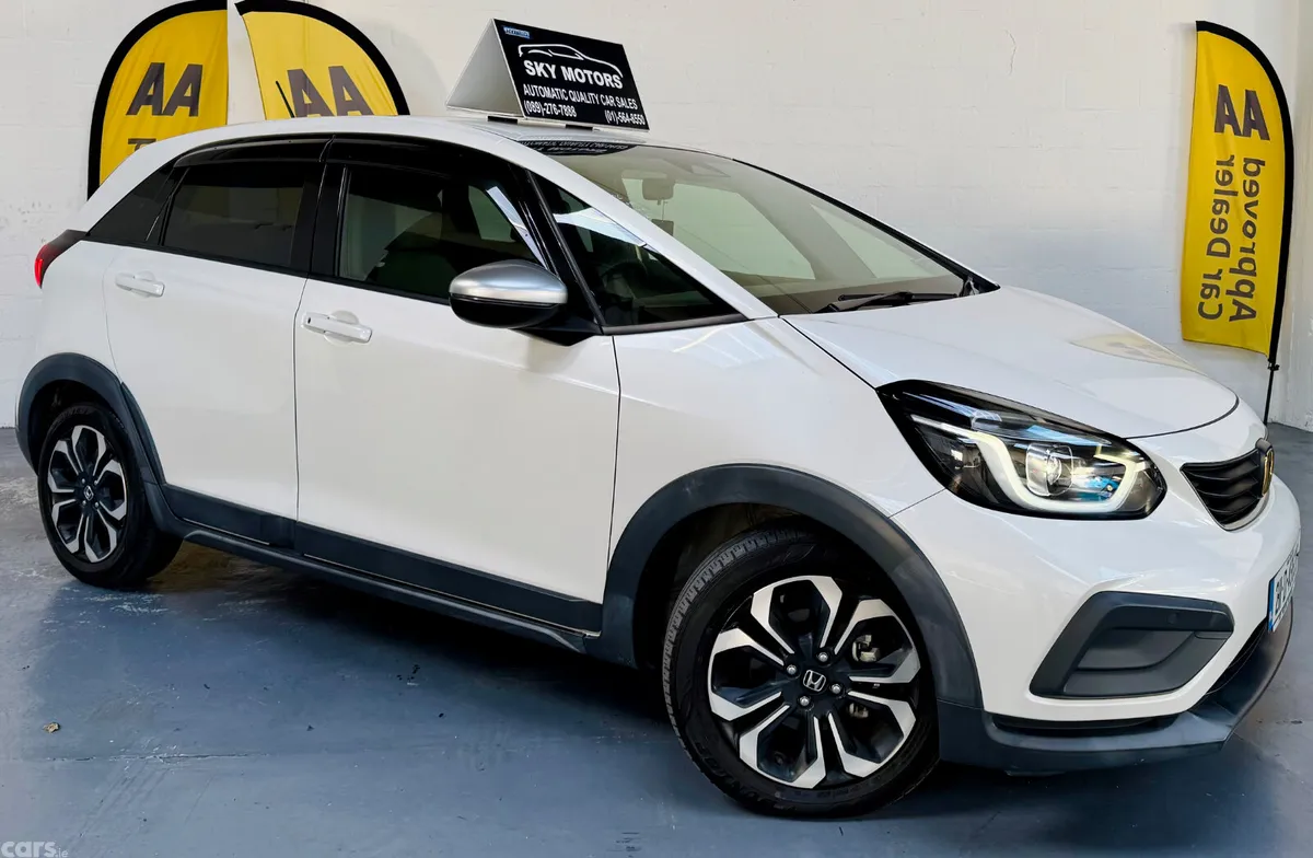 Honda Fit Hatchback, Petrol Hybrid, 2021, Grey