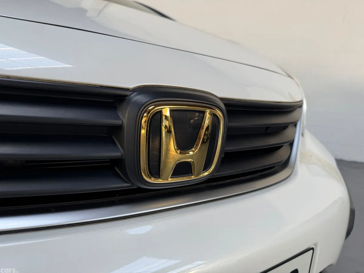 Honda Fit Hatchback, Petrol Hybrid, 2021, Grey