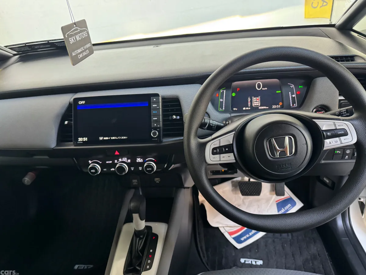 Honda Fit Hatchback, Petrol Hybrid, 2021, Grey