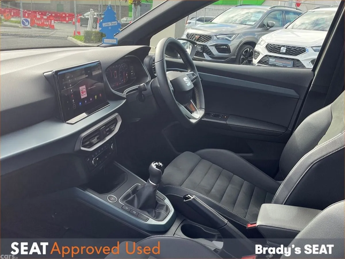 SEAT Arona SUV, Petrol, 2024, Green