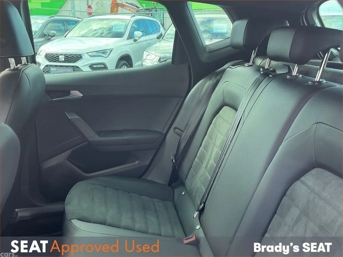 SEAT Arona SUV, Petrol, 2024, Green
