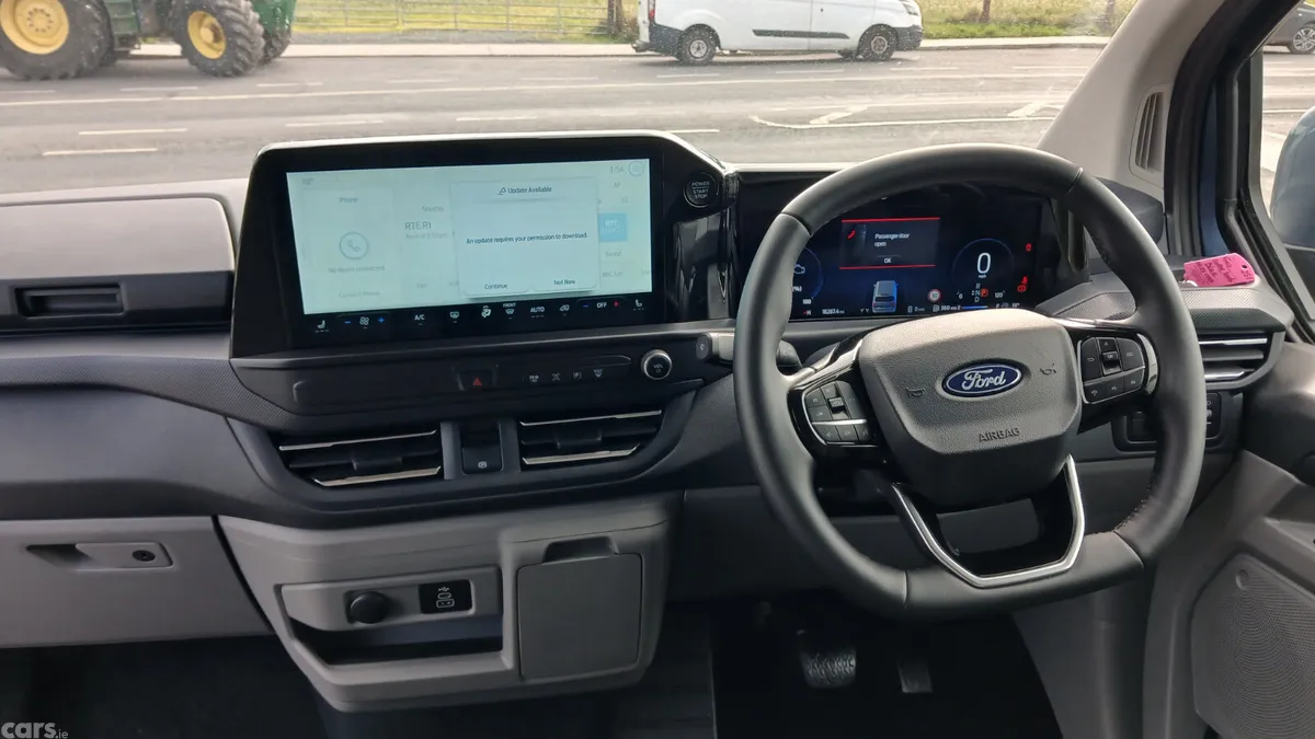 Ford Transit Custom MPV, Petrol Hybrid, 2025, Blue