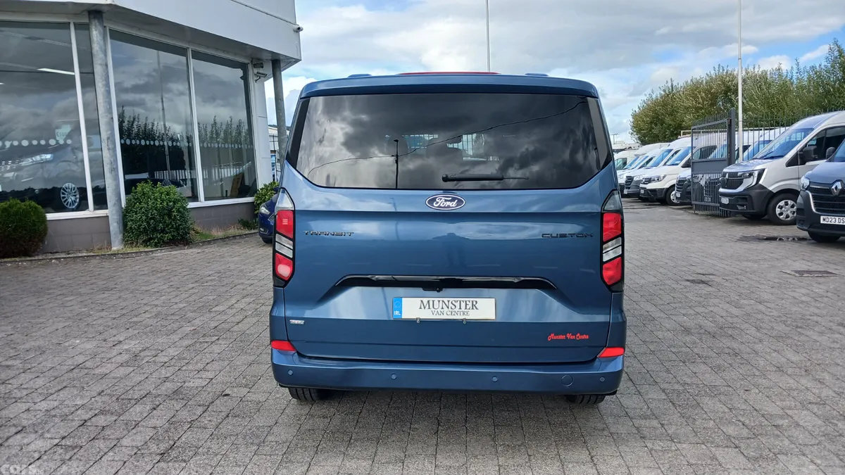 Ford Transit Custom MPV, Petrol Hybrid, 2025, Blue