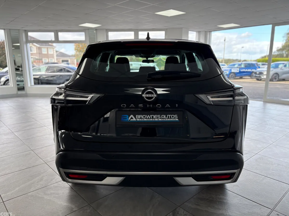 Nissan Qashqai SUV, Petrol Hybrid, 2025, Black