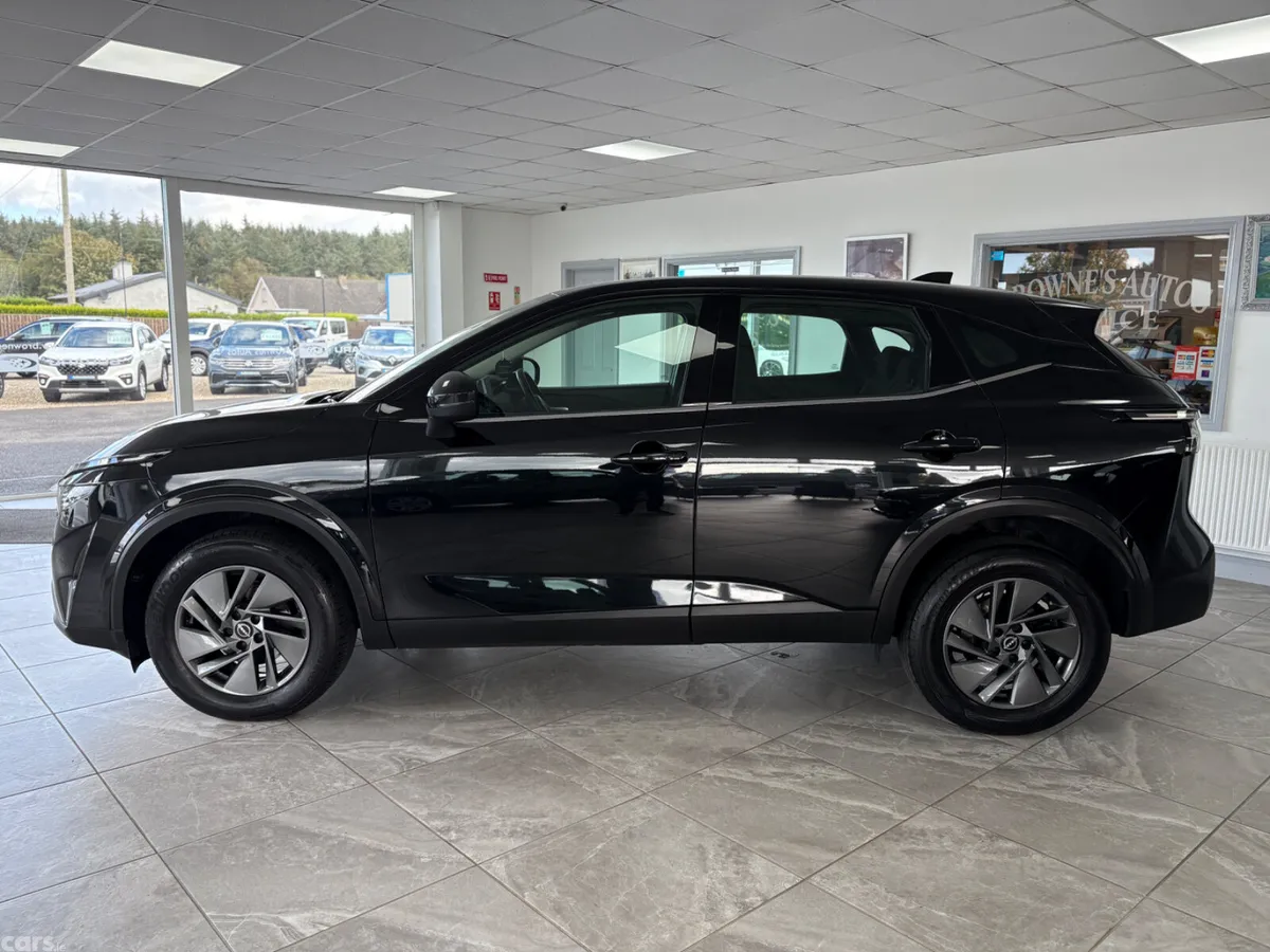 Nissan Qashqai SUV, Petrol Hybrid, 2025, Black