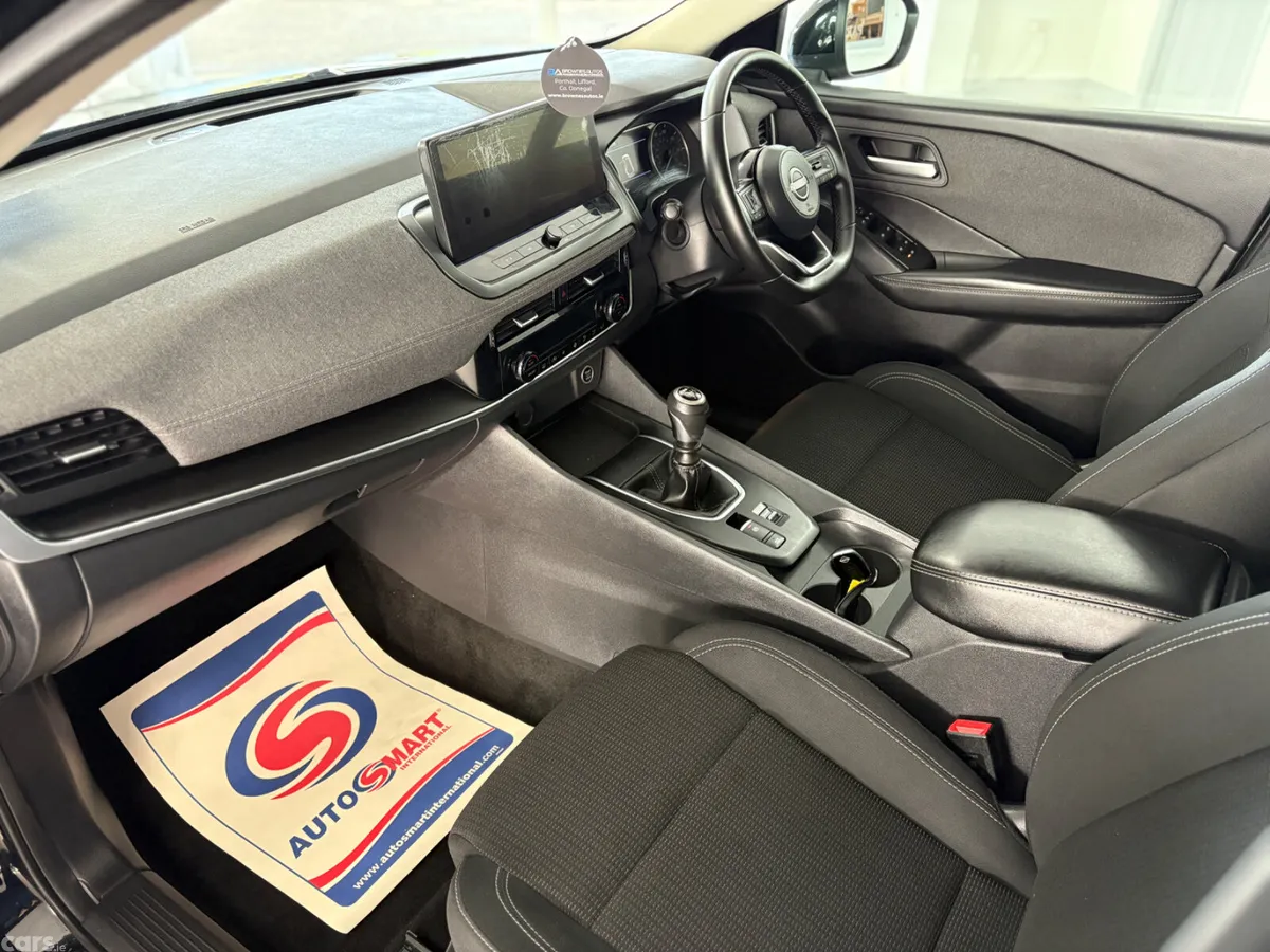 Nissan Qashqai SUV, Petrol Hybrid, 2025, Black