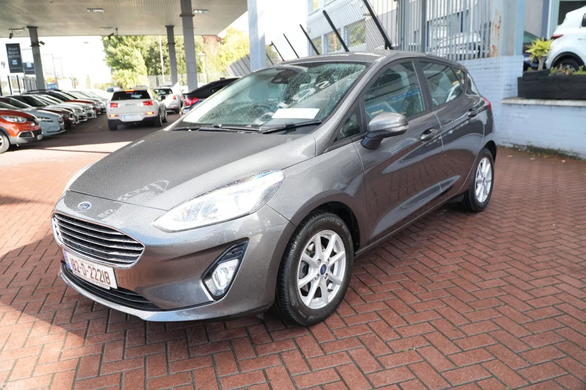 Ford Fiesta Hatchback, Petrol, 2018, Grey