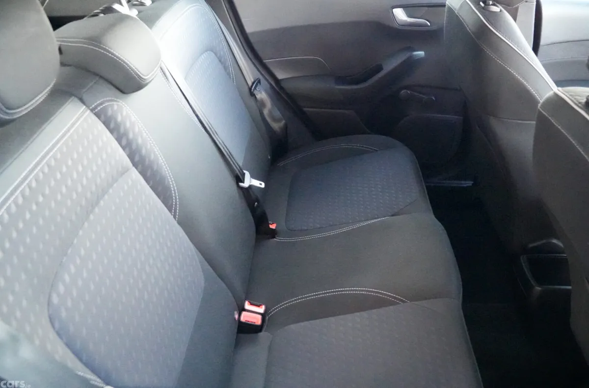Ford Fiesta Hatchback, Petrol, 2018, Grey