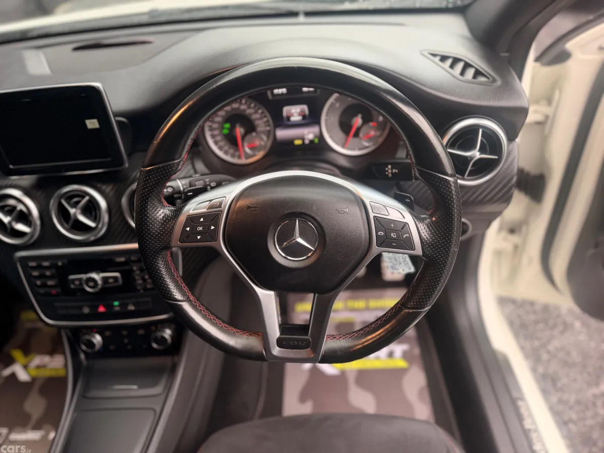 Mercedes-Benz A-Class Hatchback, Petrol, 2014, White