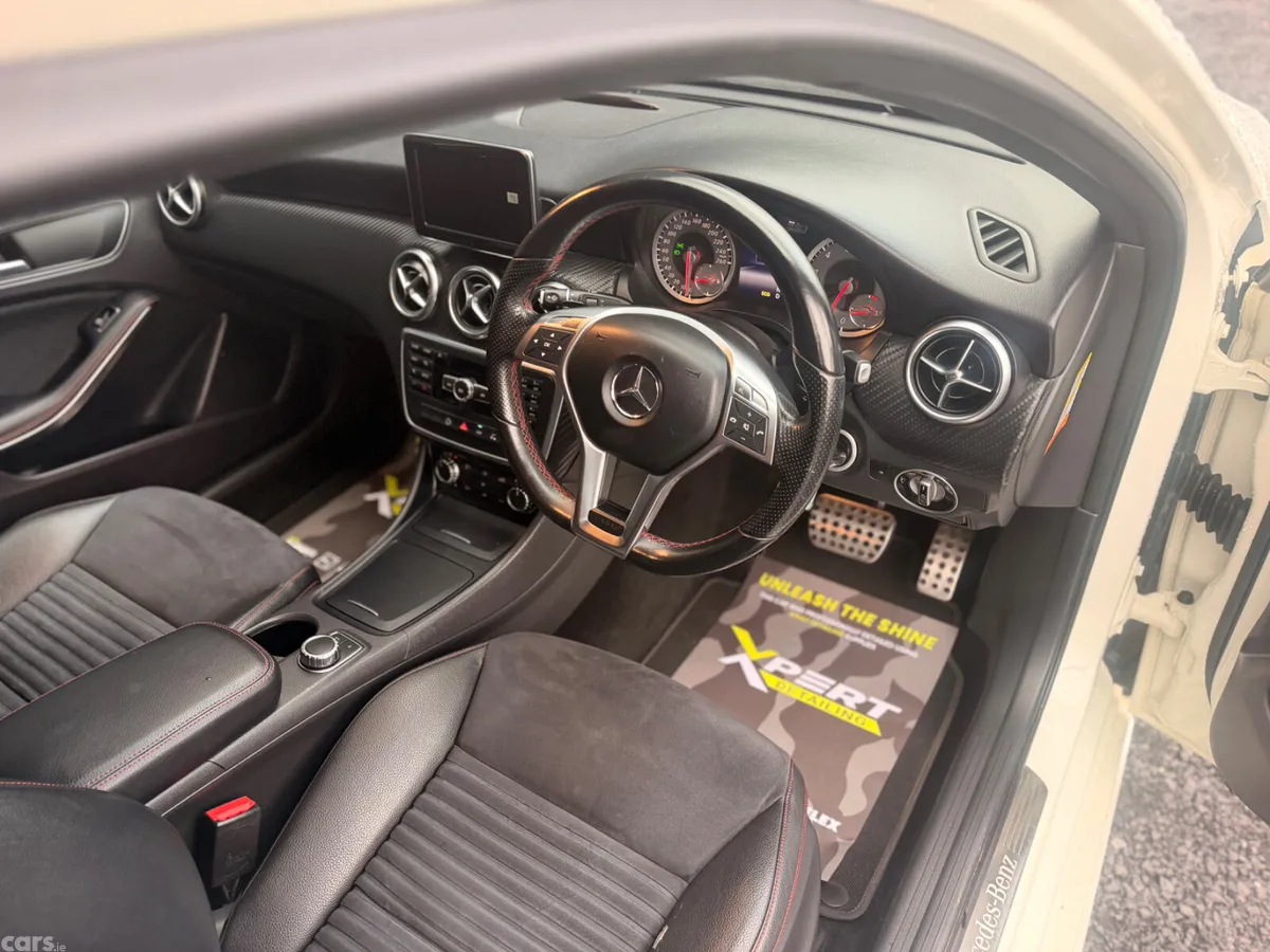 Mercedes-Benz A-Class Hatchback, Petrol, 2014, White