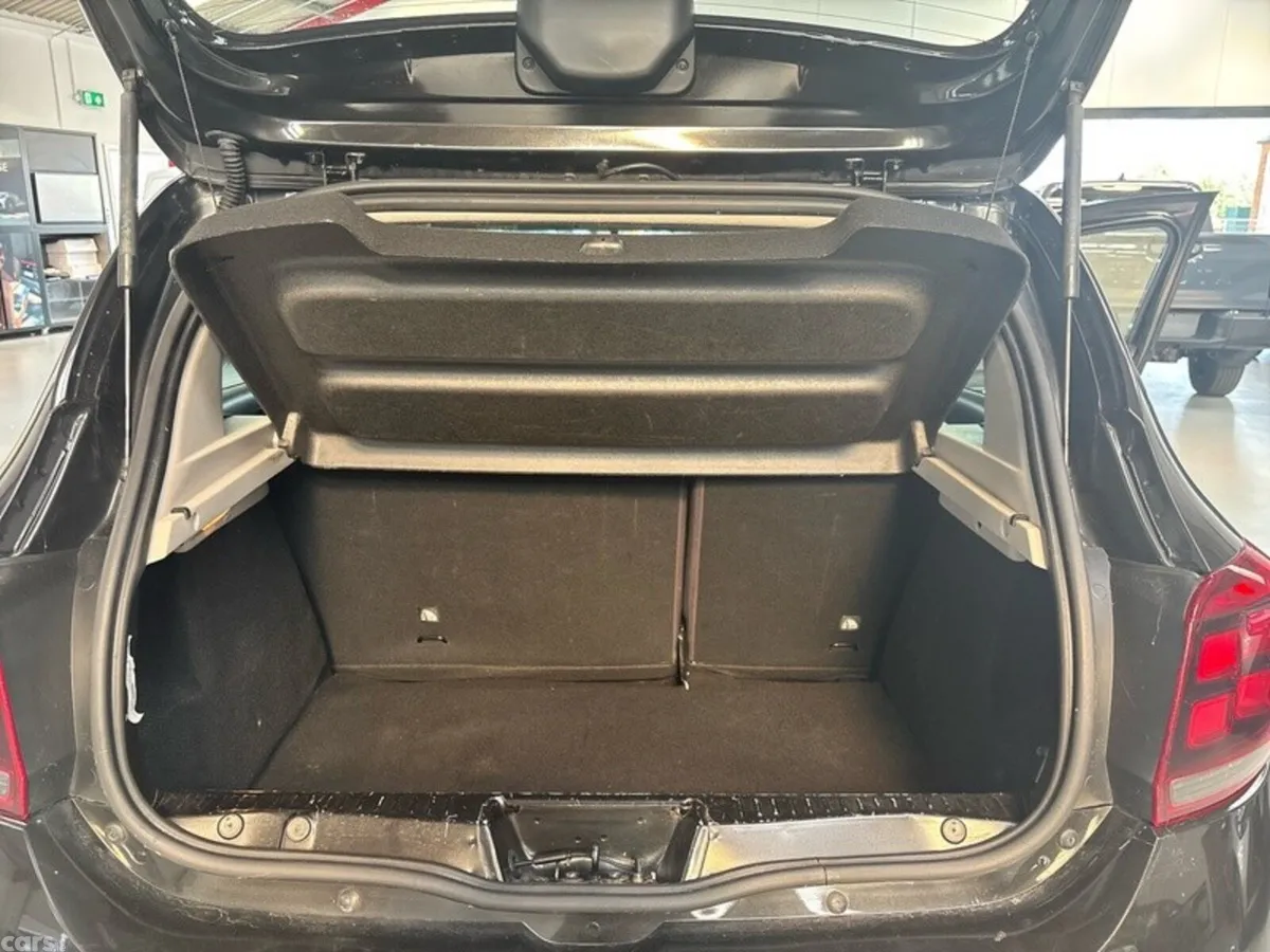 Dacia Sandero Hatchback, Diesel, 2017, Black