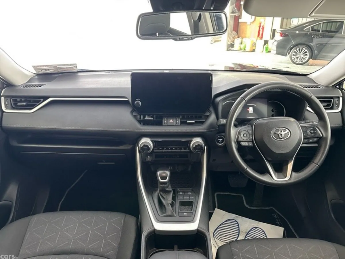 Toyota RAV4 SUV, Petrol Hybrid, 2024, Blue