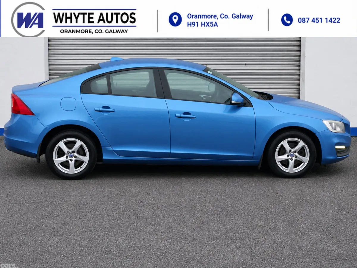 Volvo S60 Saloon, Diesel, 2015, Blue