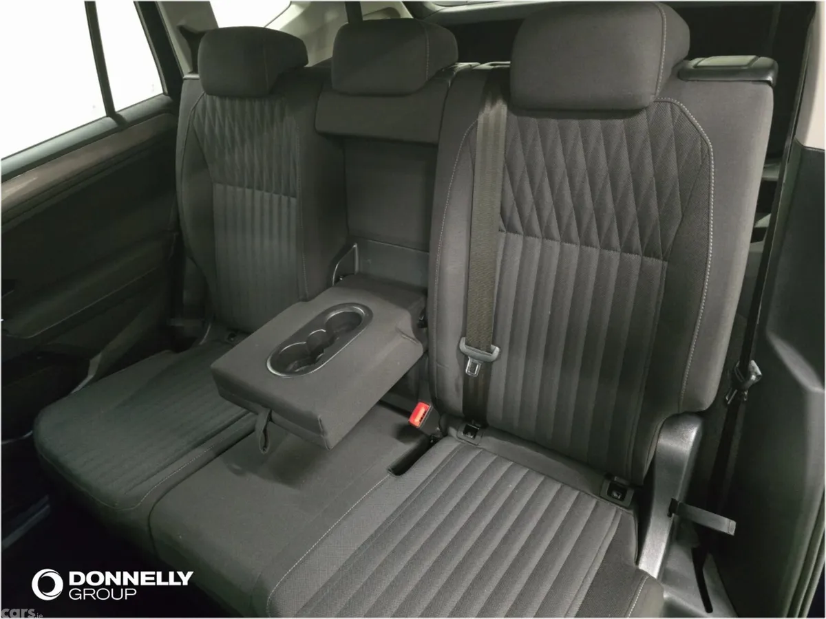 Volkswagen Tiguan Allspace Estate, Diesel, 2023, Blue