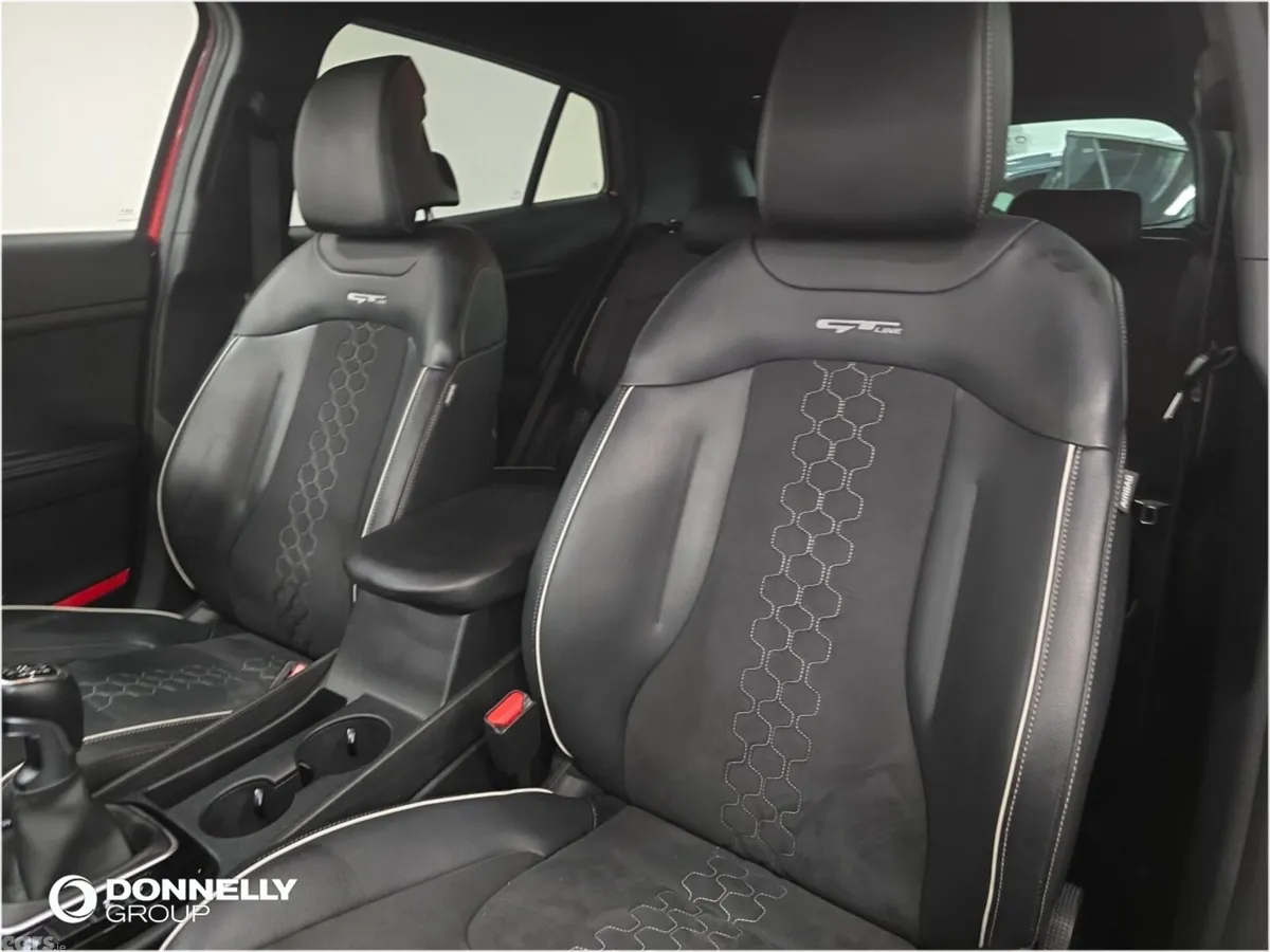 Kia Sportage SUV, Petrol, 2022, Red