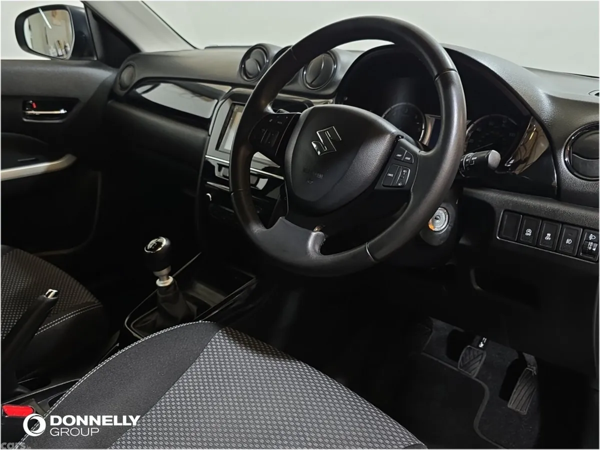 Suzuki Vitara SUV, Diesel, 2017, Black