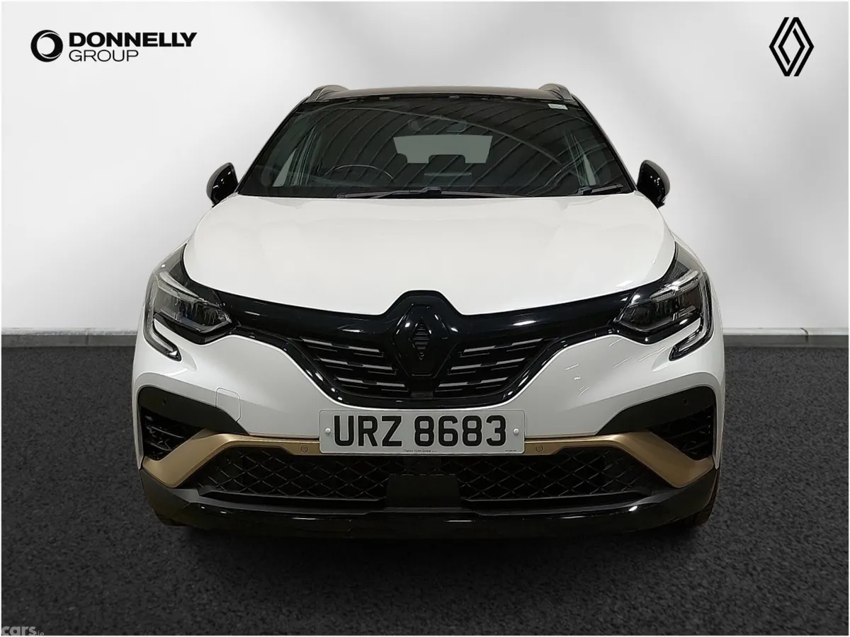Renault Captur Hatchback, Petrol Hybrid, 2023, White