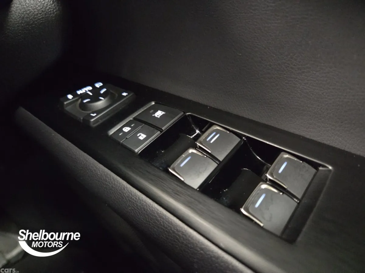 Lexus UX Hatchback, Petrol Hybrid, 2023, Black