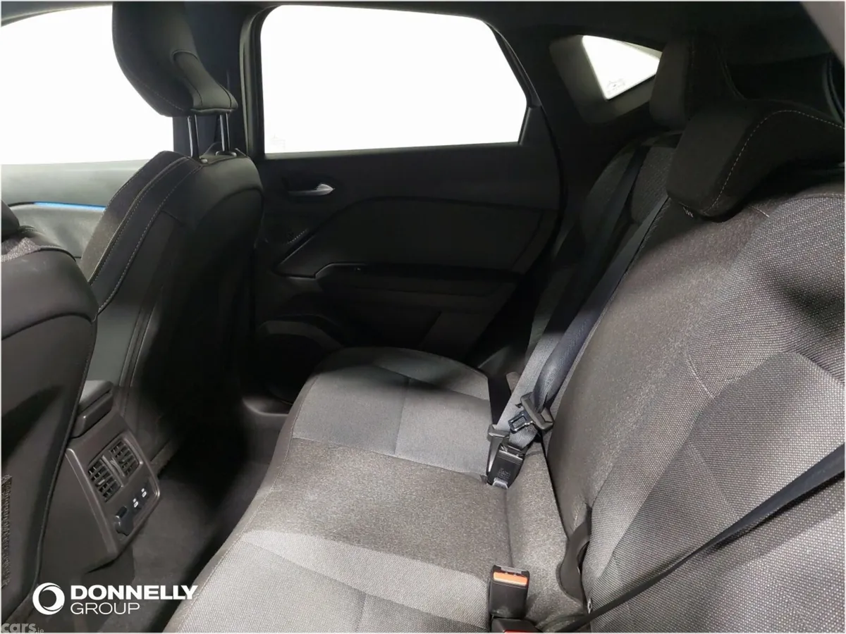 Renault Captur Hatchback, Petrol, 2026, Grey