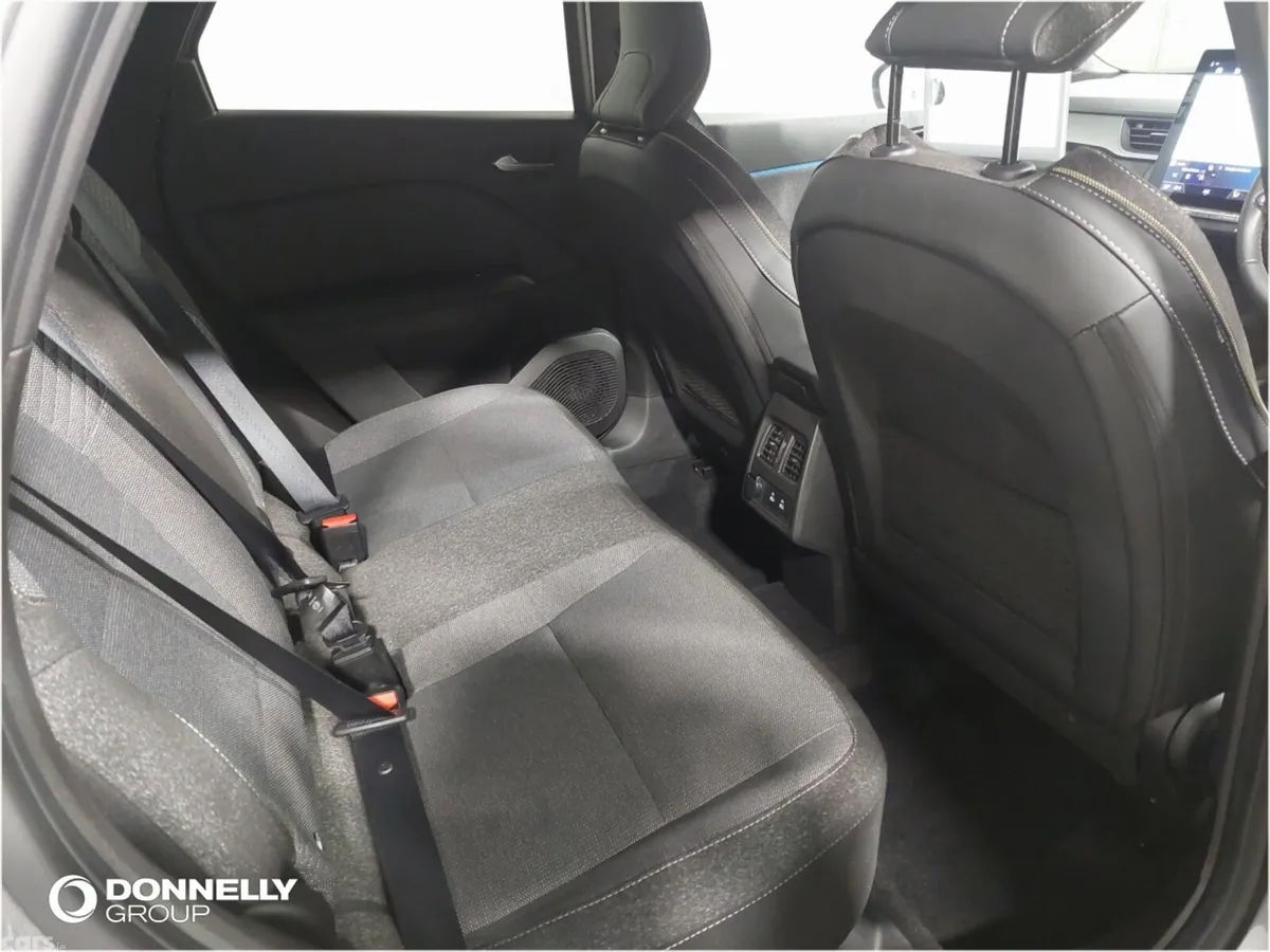 Renault Captur Hatchback, Petrol, 2026, Grey