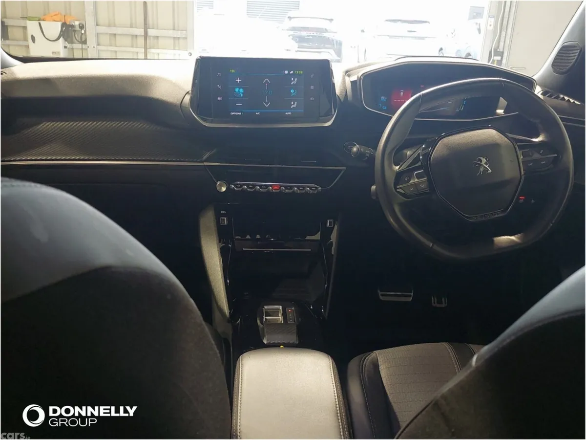 Peugeot 2008 Estate, Electric, 2022, Black