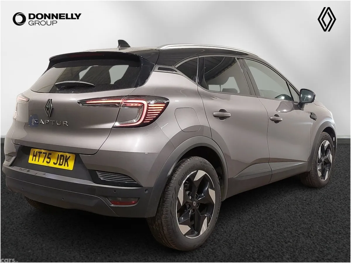 Renault Captur Hatchback, Petrol, 2026, Grey
