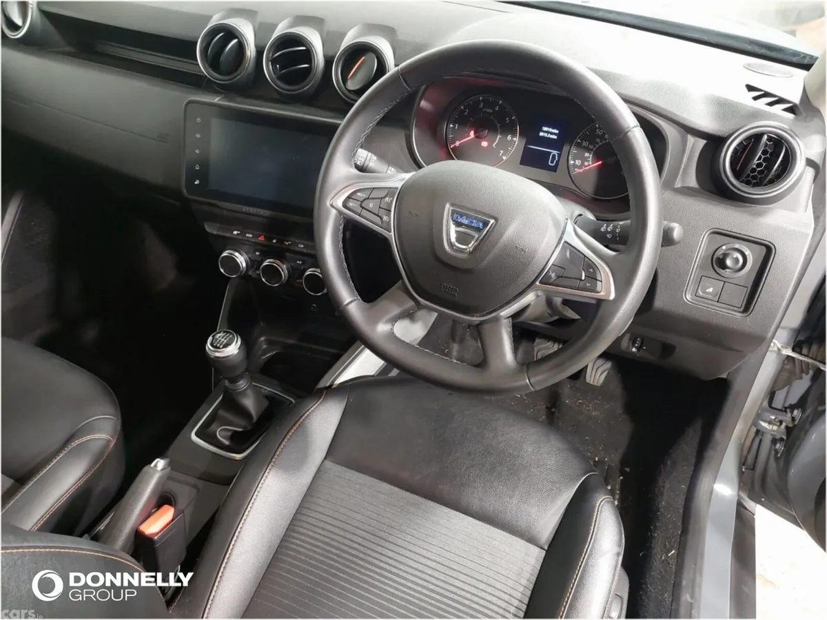 Dacia Duster Estate, Petrol, 2022, Grey