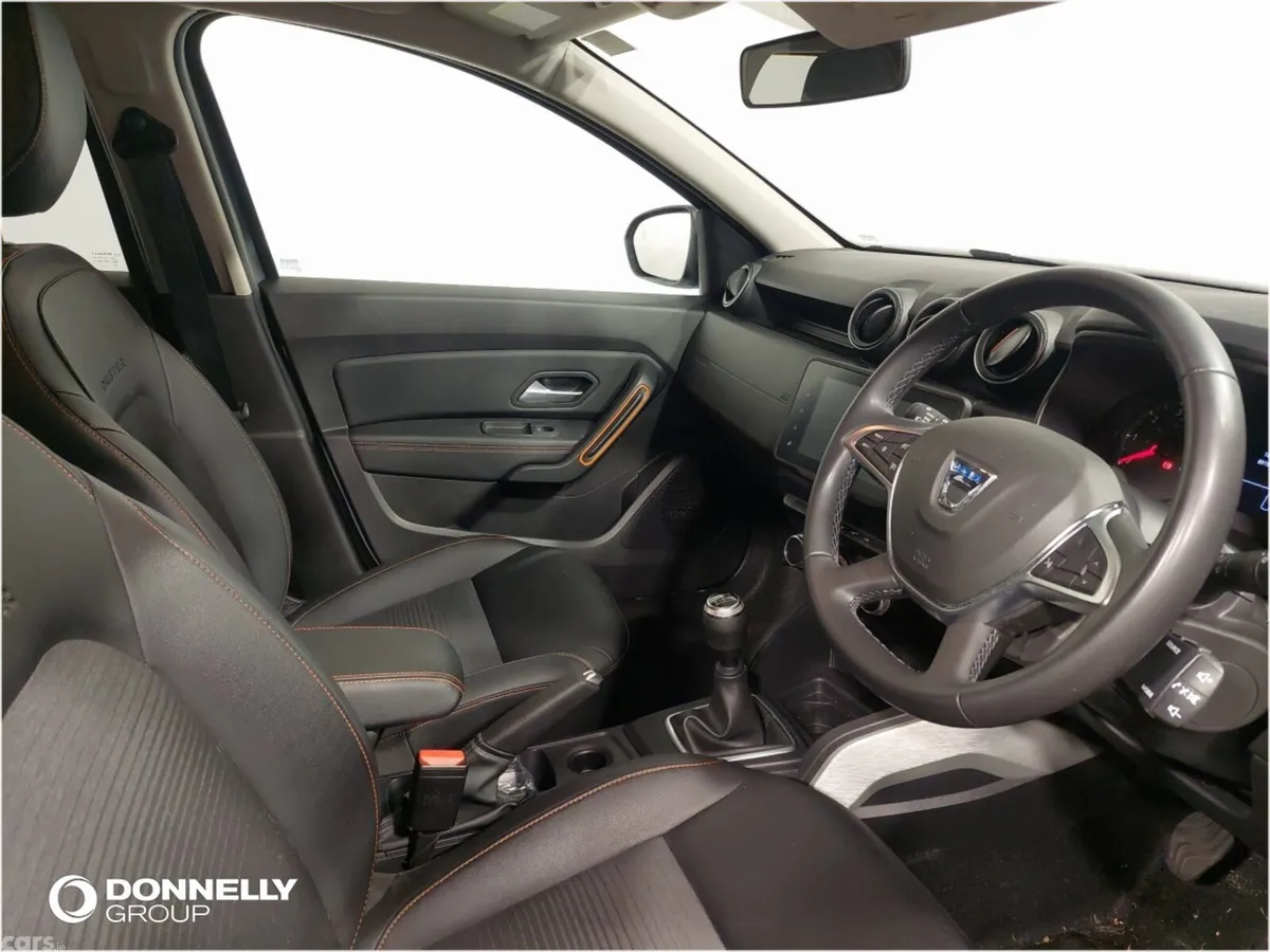 Dacia Duster Estate, Petrol, 2022, Grey