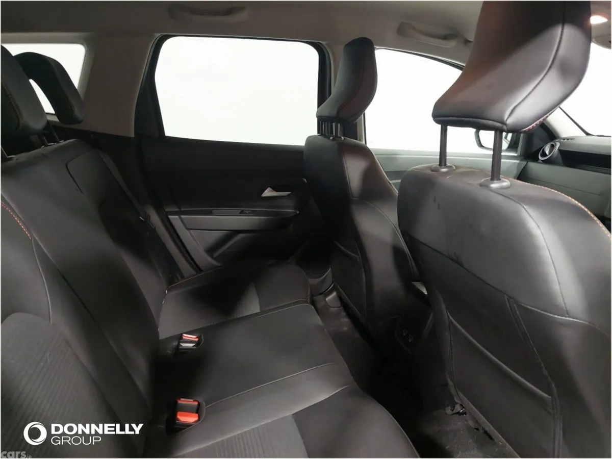 Dacia Duster Estate, Petrol, 2022, Grey
