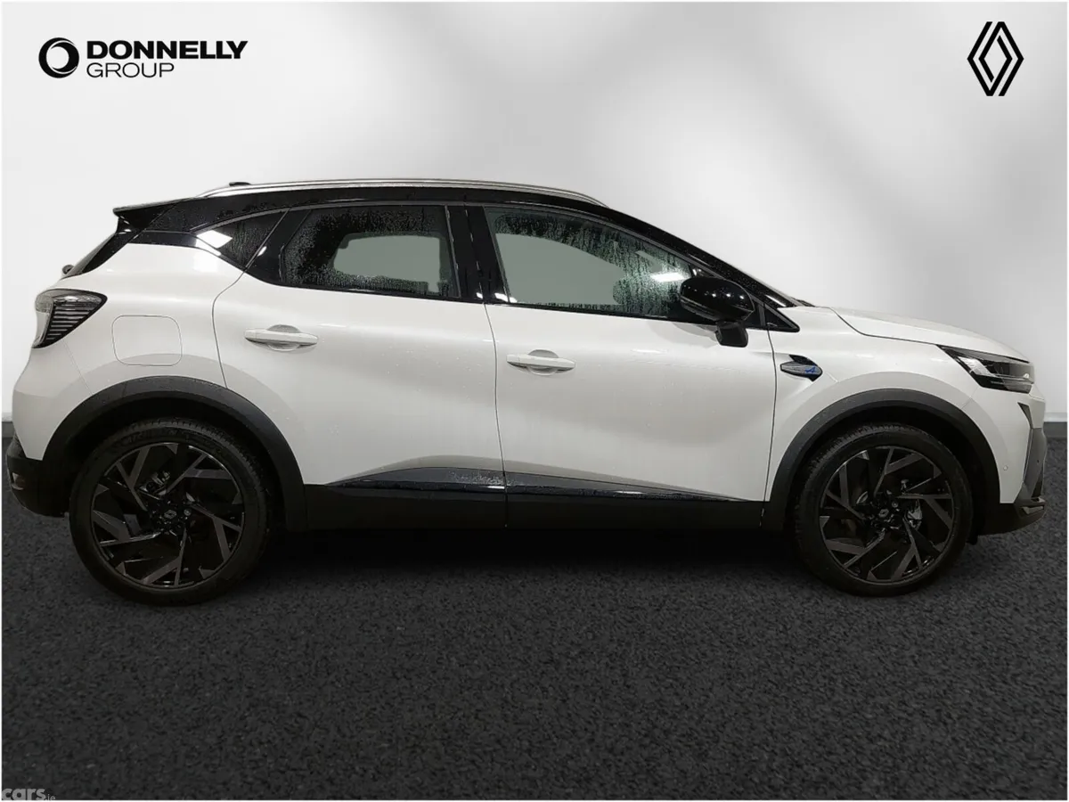 Renault Captur Hatchback, Petrol Hybrid, 2026, White