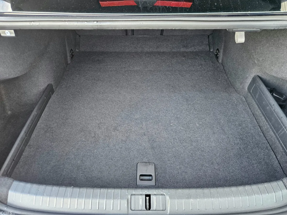 Volkswagen Passat Saloon, Diesel, 2015, Black