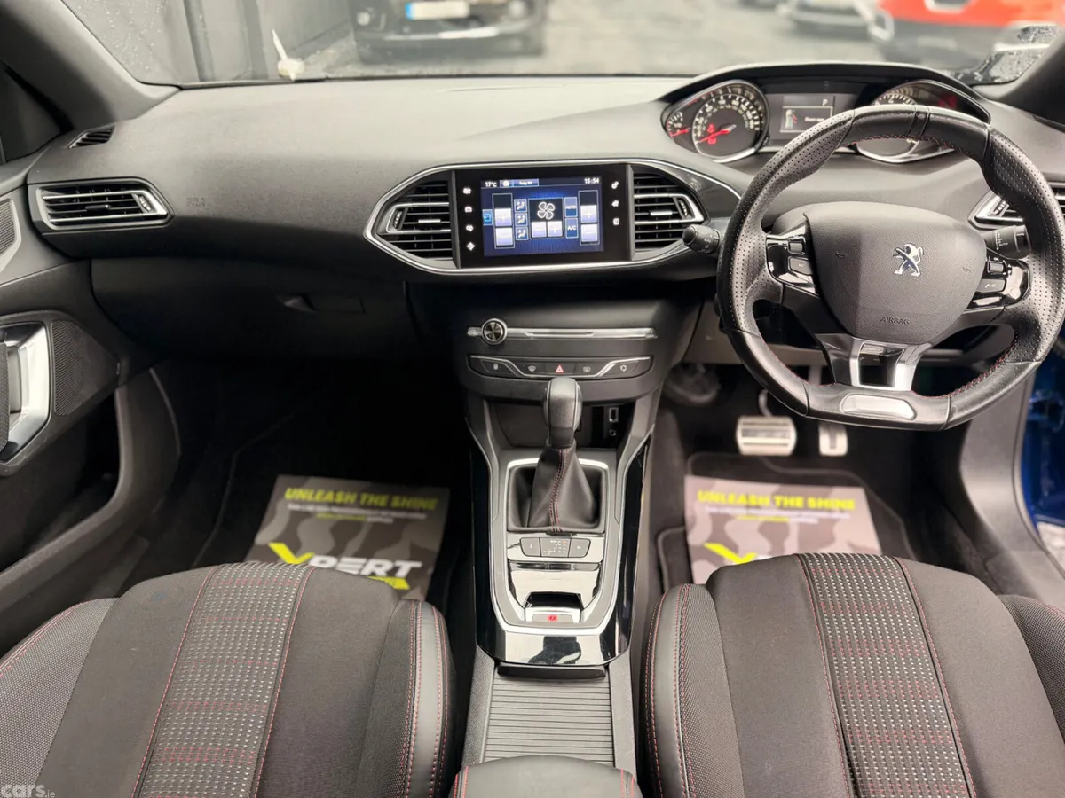 Peugeot 308 Hatchback, Petrol, 2016, Blue