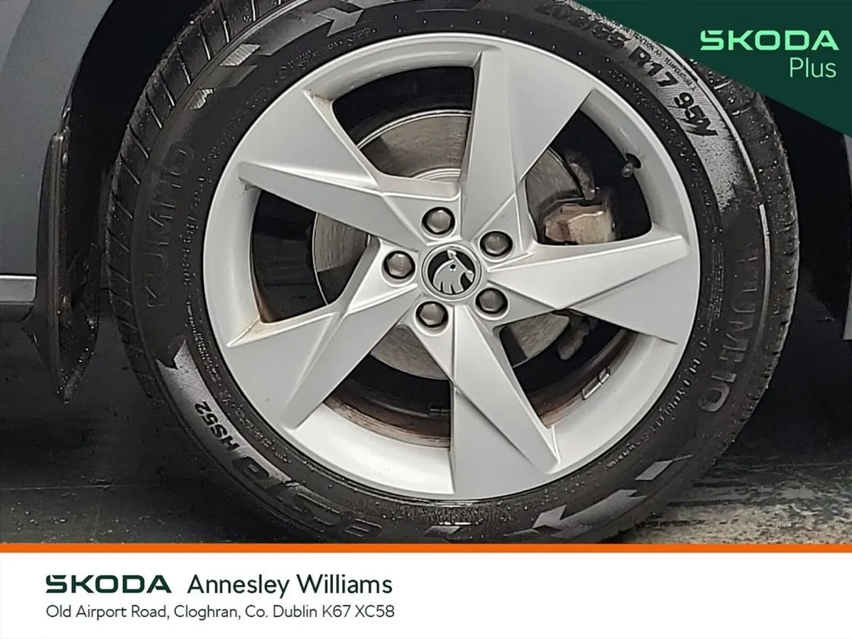 Skoda Kamiq Hatchback, Petrol, 2023, Grey