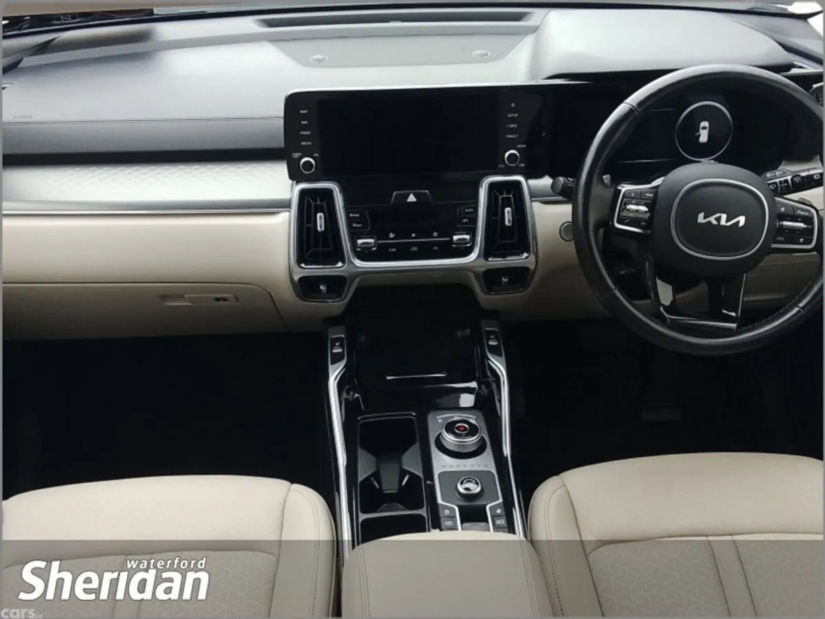 Kia Sorento SUV, Diesel, 2023, White