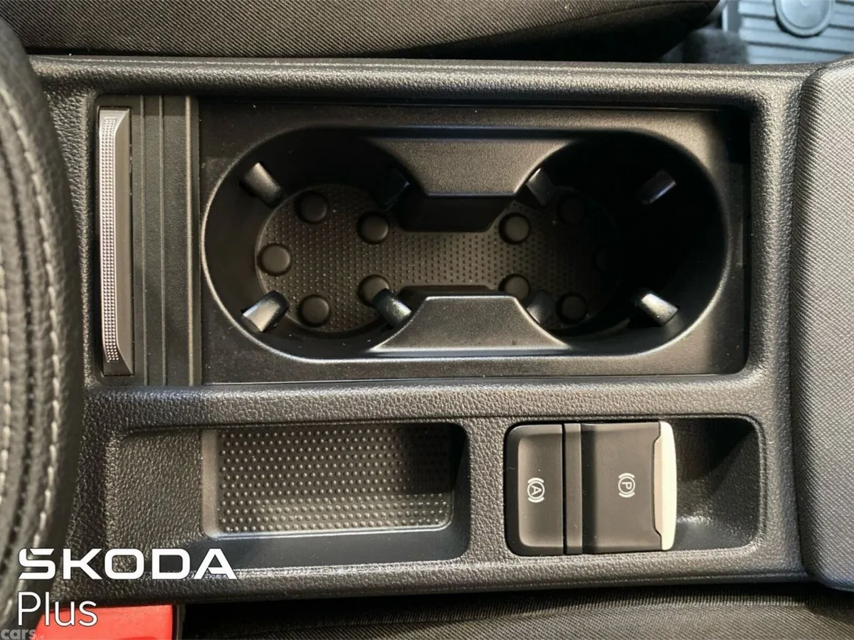 Skoda Octavia Estate, Diesel, 2026, Grey
