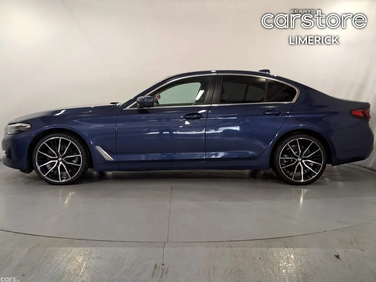 BMW 5-Series Saloon, Diesel, 2022, Blue