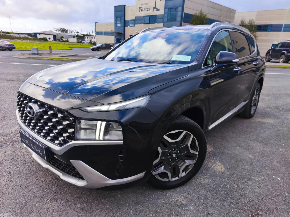 Hyundai Santa Fe SUV, Petrol Plug-in Hybrid, 2022, Black