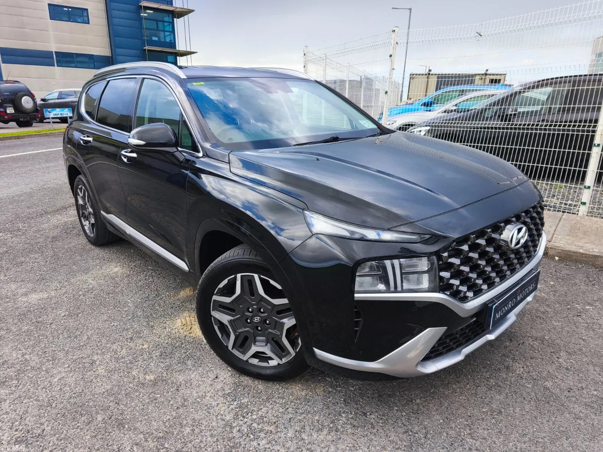 Hyundai Santa Fe SUV, Petrol Plug-in Hybrid, 2022, Black