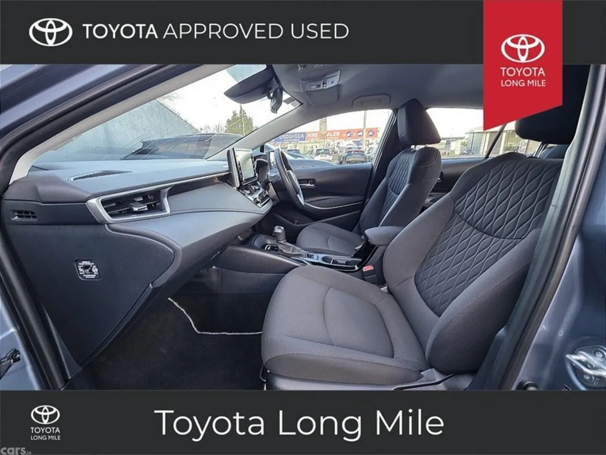 Toyota Corolla Saloon, Petrol Hybrid, 2022, Grey