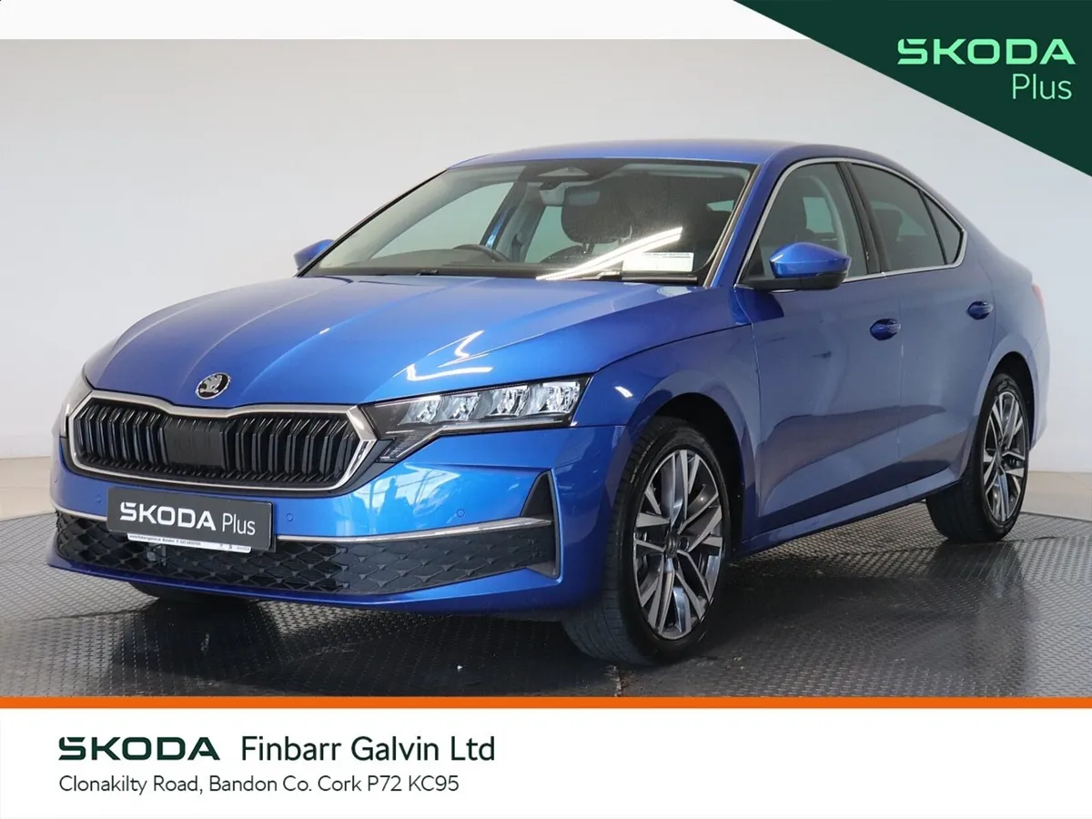 Skoda Octavia Saloon, Diesel, 2026, Blue
